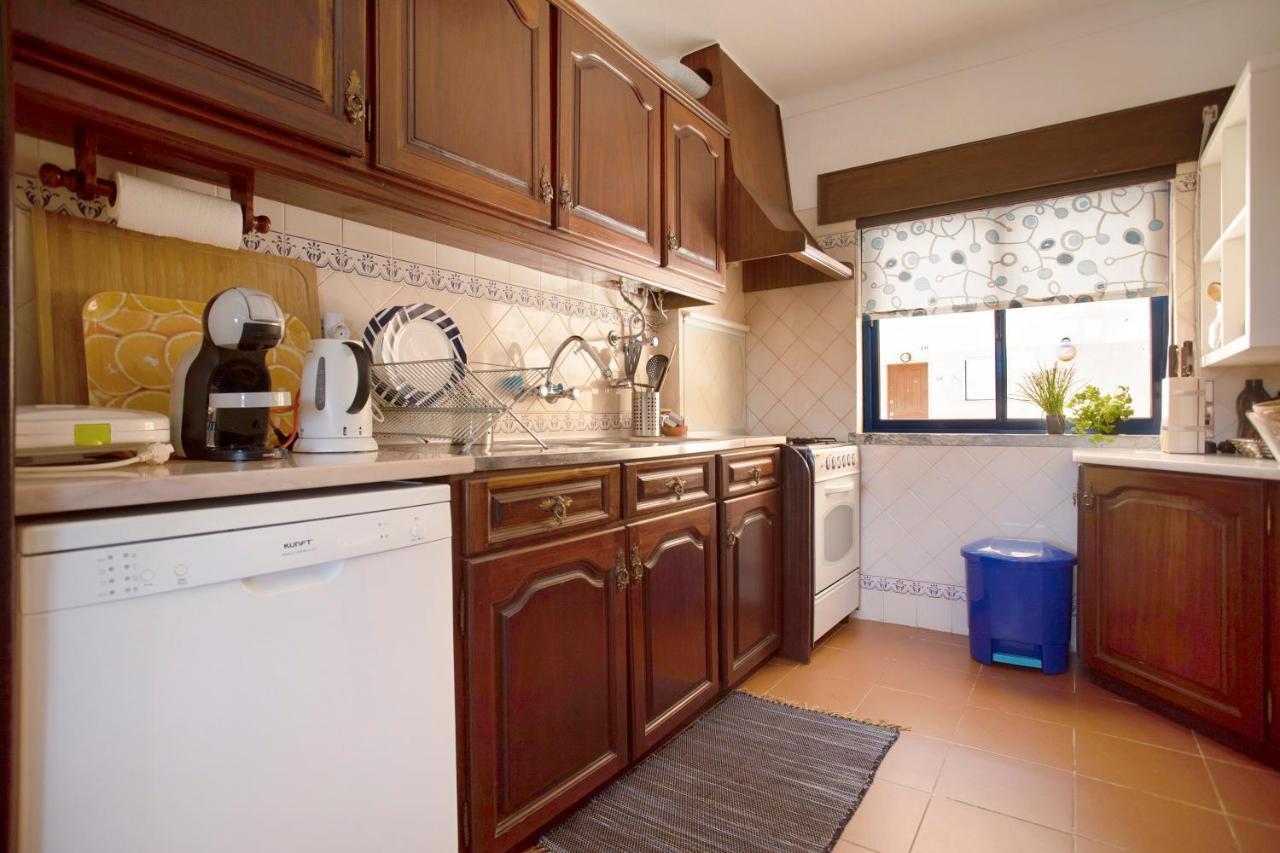 Sao Bernardino Beach House Atouguia Da Baleia Bagian luar foto